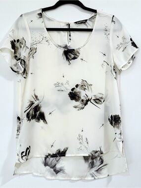 Express Floral Print White Top Size Small